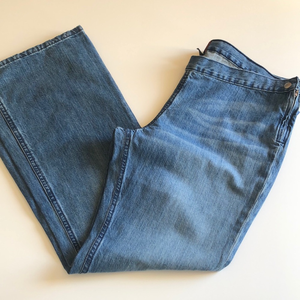 NWOT Urban Outfitters Jeans